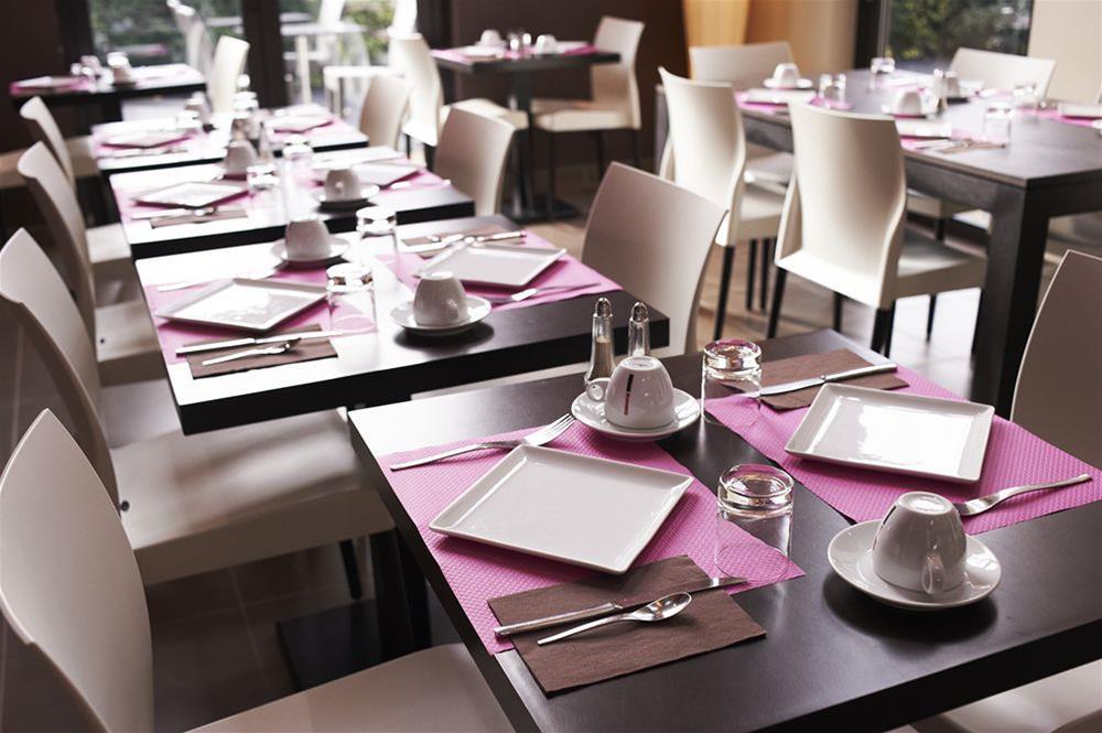 Best Western Hotel Nuit De Retz Nantes Sud Port Saint Pere Bagian luar foto