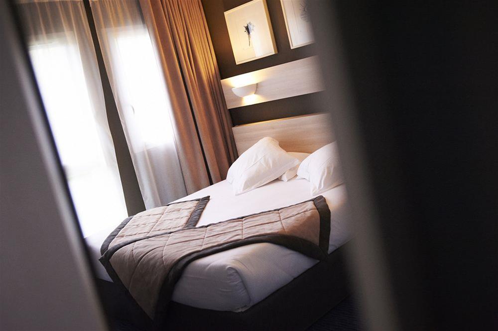Best Western Hotel Nuit De Retz Nantes Sud Port Saint Pere Bagian luar foto