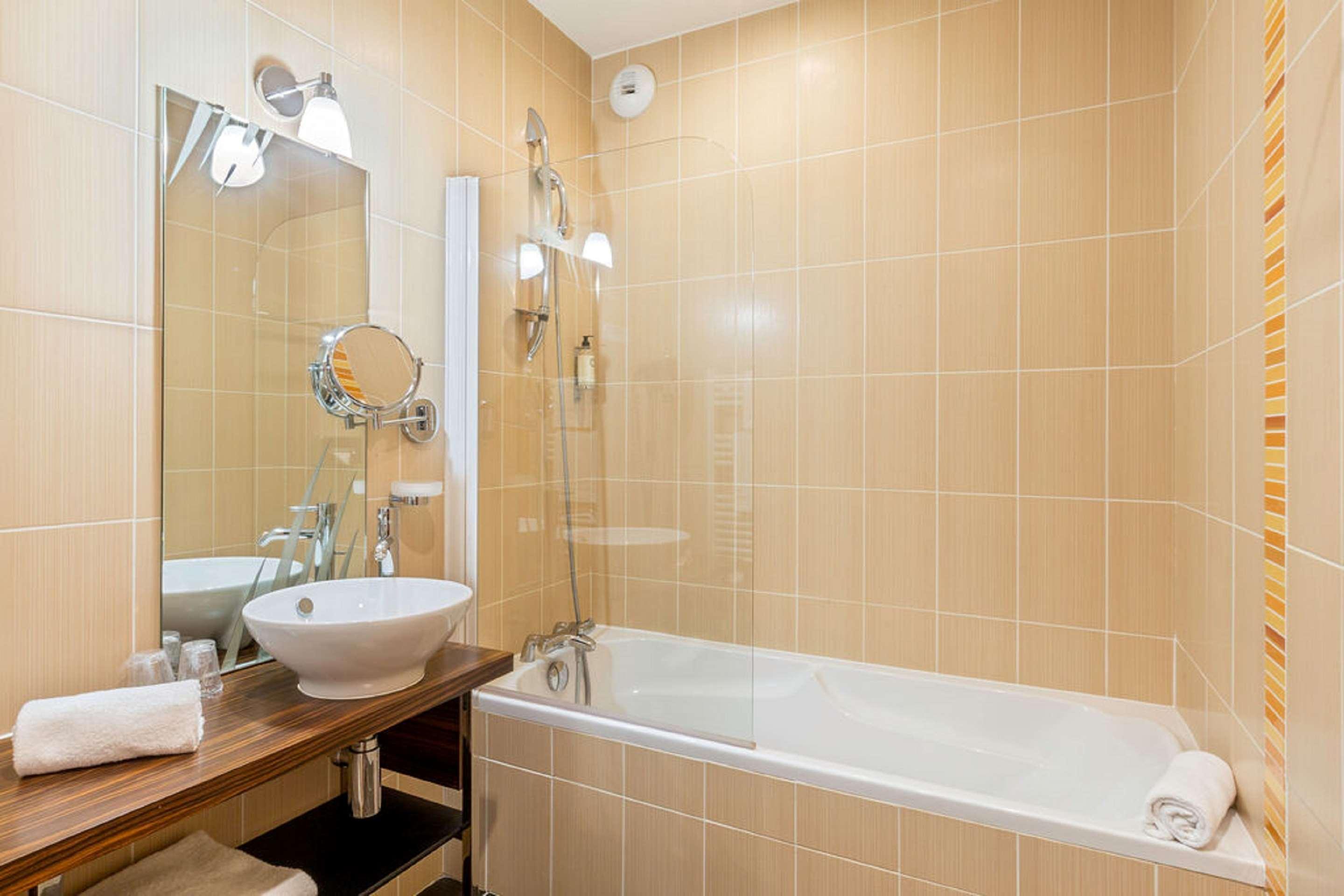 Best Western Hotel Nuit De Retz Nantes Sud Port Saint Pere Bagian luar foto