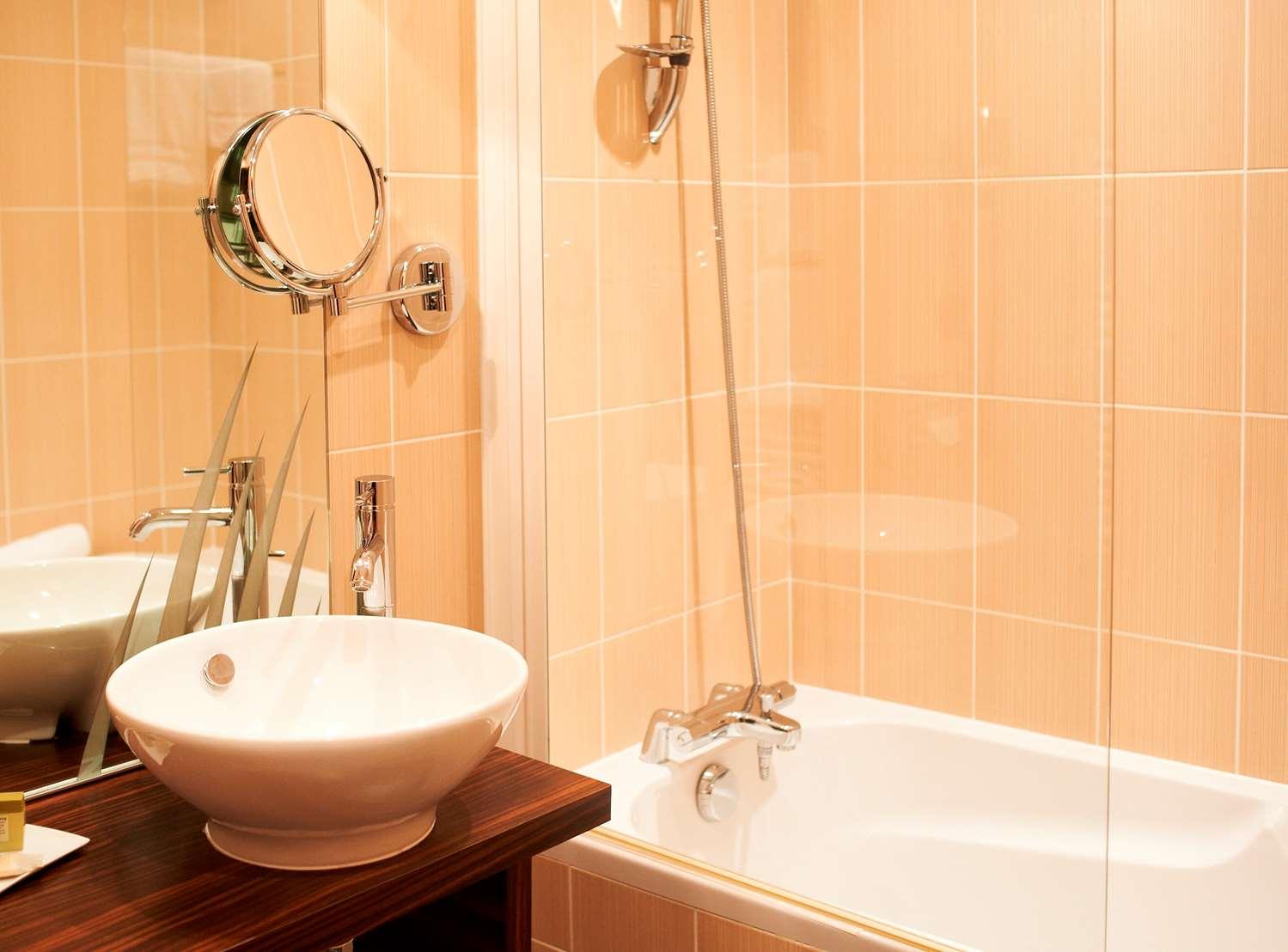 Best Western Hotel Nuit De Retz Nantes Sud Port Saint Pere Bagian luar foto
