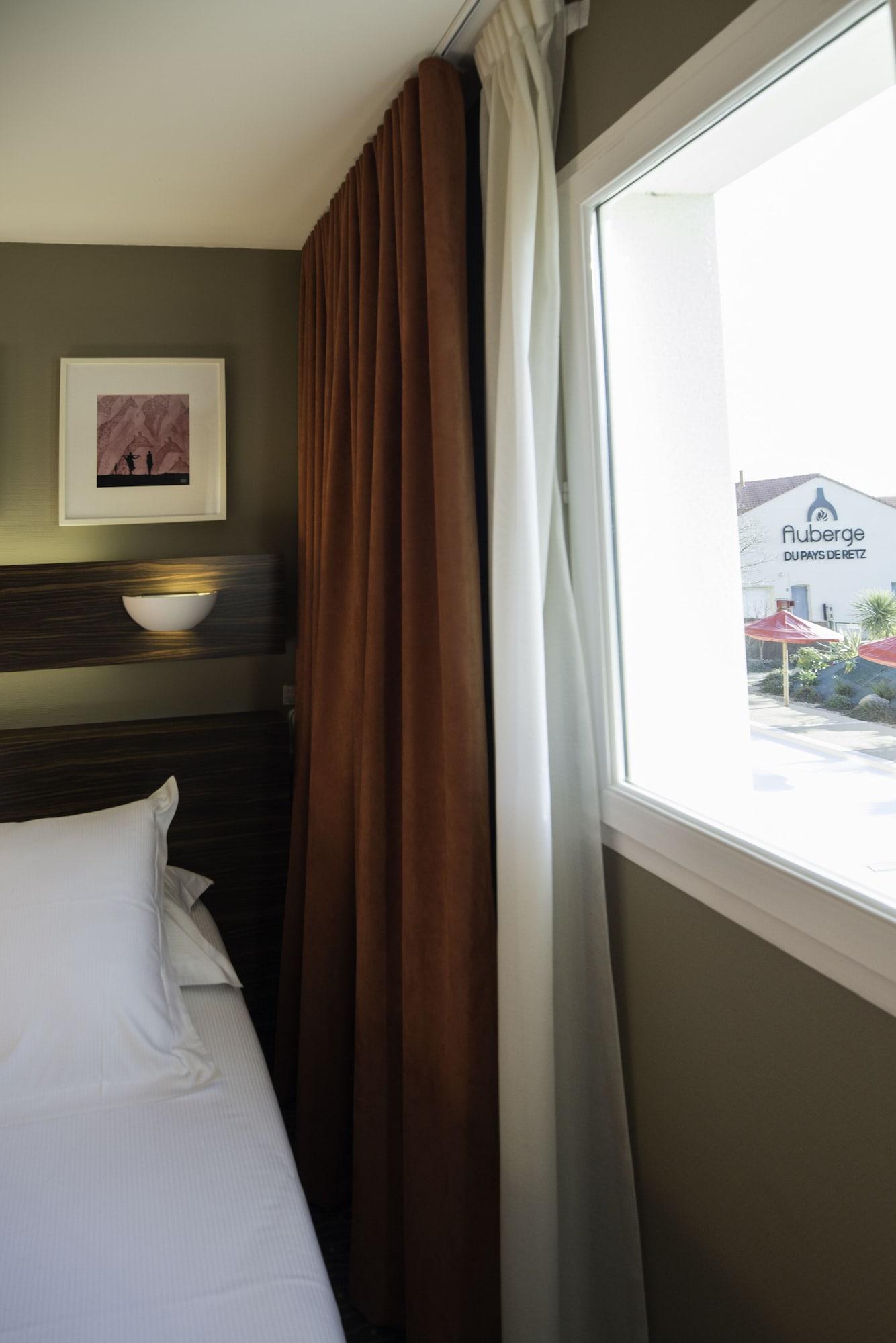 Best Western Hotel Nuit De Retz Nantes Sud Port Saint Pere Bagian luar foto
